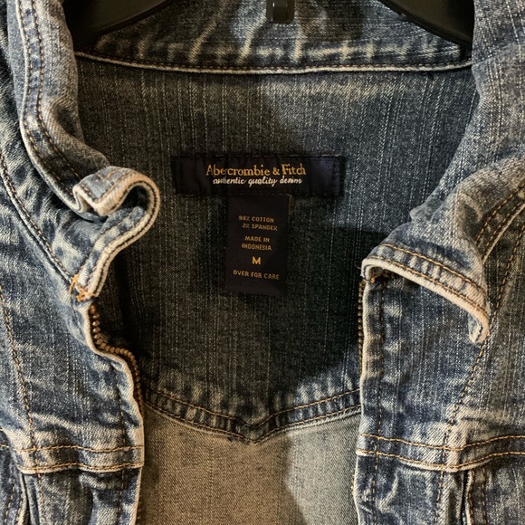 Jean jacket - Picture 2 of 2